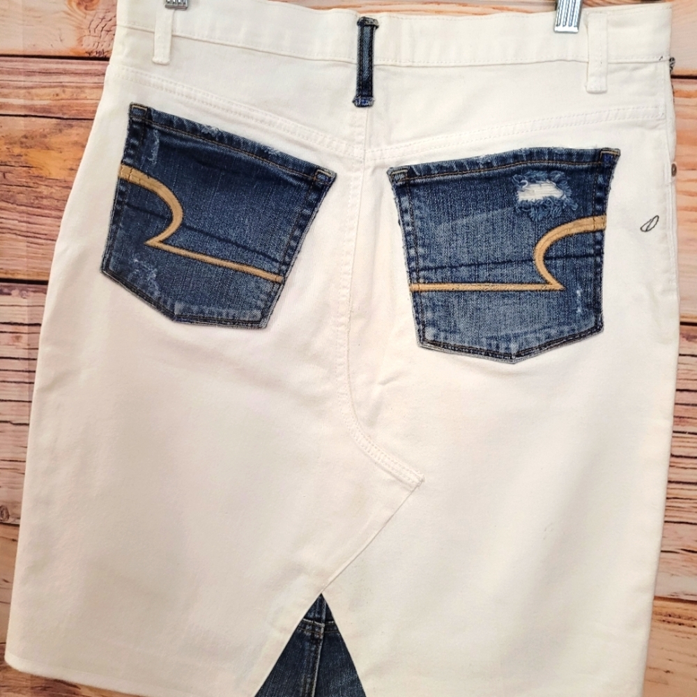 Upcycled Handmade Gloria Vanderbilt white AND blue Denim Skirt! - Picture 6 of 11